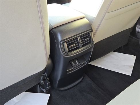 Used 2019 Honda CR-V EX image 10