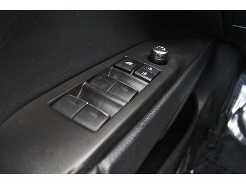 Used 2023 Toyota Camry XLE FWD image 17