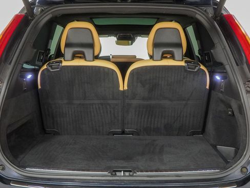 Used 2019 Volvo XC90 T6 Momentum w/ Advanced Package AWD/4WD image 9