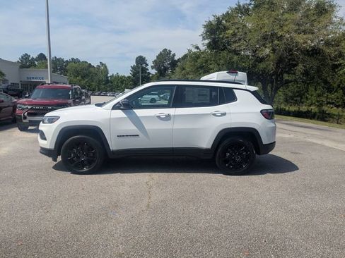 New 2026 Jeep Compass Latitude AWD/4WD image 6