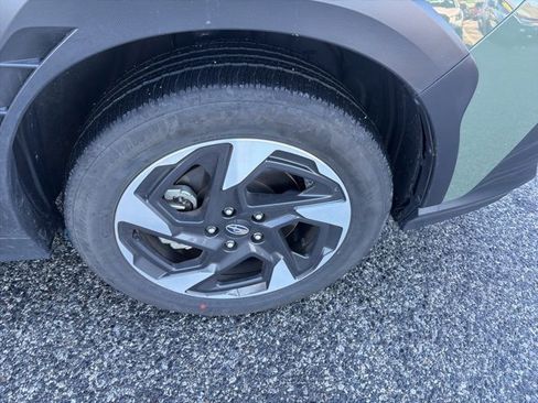 Certified 2025 Subaru Crosstrek 2.5i Limited image 17