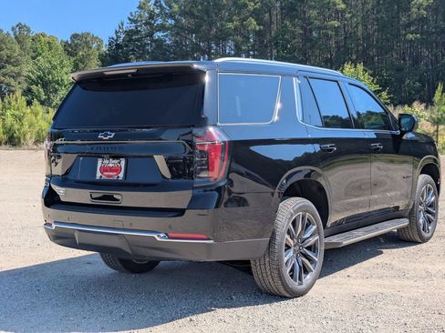 New 2026 Chevrolet Tahoe LS w/ LS Custom Edition AWD/4WD image 2
