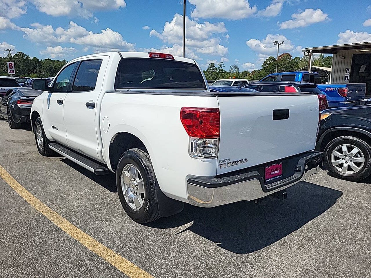 Used 2012 Toyota Tundra 2WD CrewMax w/ Tow Pkg image 5
