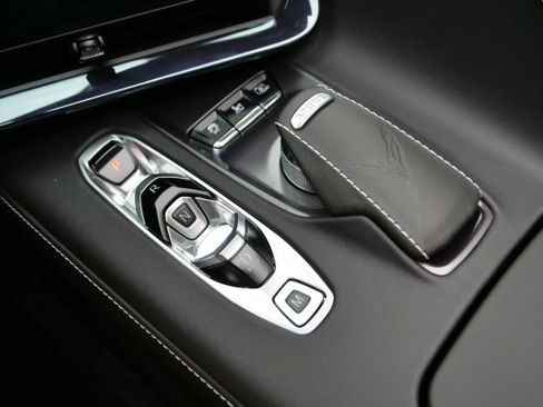 Used 2023 Chevrolet Corvette Convertible 3LT / Z51 Performa w/ Z51 Performance Package image 19