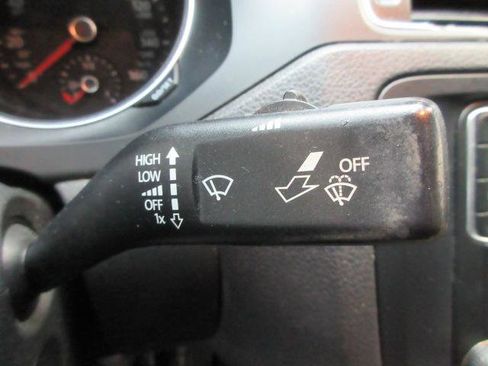 Used 2017 Volkswagen Jetta SE image 15