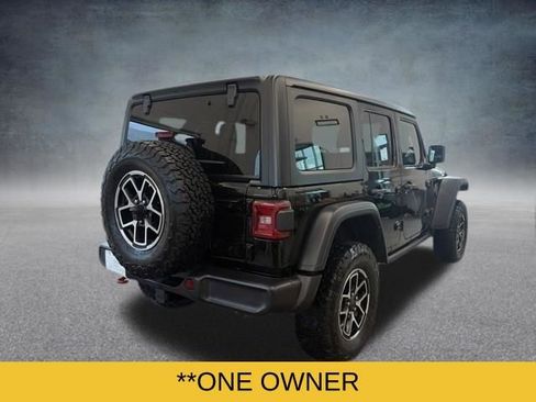 Used 2024 Jeep Wrangler Unlimited Rubicon AWD/4WD image 7