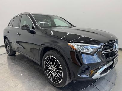 New 2025 Mercedes-Benz GLC 300
