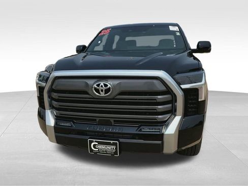 Used 2025 Toyota Tundra Limited image 3