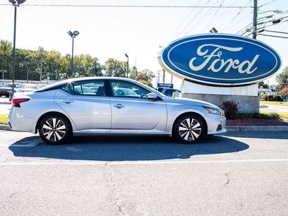 Used 2022 Nissan Altima 2.5 SL