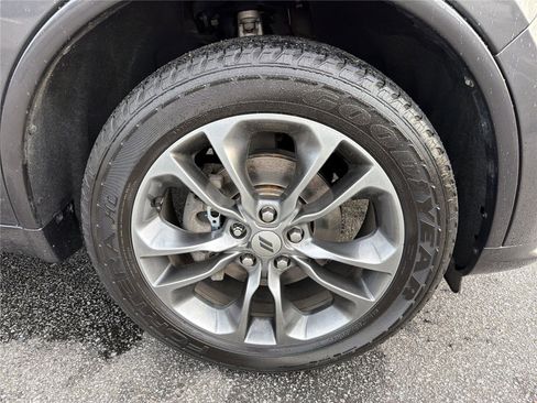 Used 2020 Dodge Durango GT AWD/4WD image 11