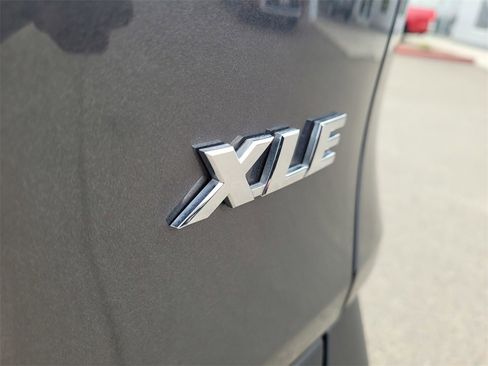 Used 2024 Toyota RAV4 XLE image 28