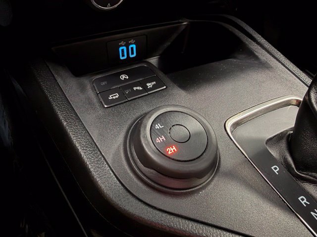 Used 2019 Ford Ranger XLT w/ Equipment Group 302A Luxury AWD/4WD image 28