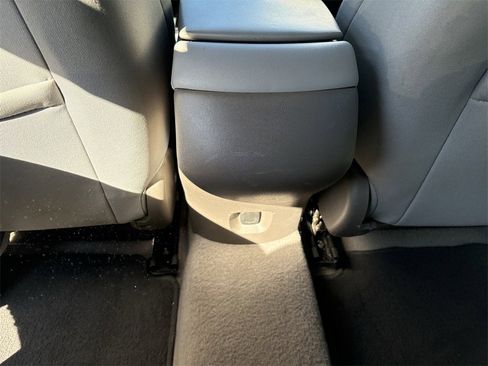 Used 2019 Chevrolet Malibu LS image 23