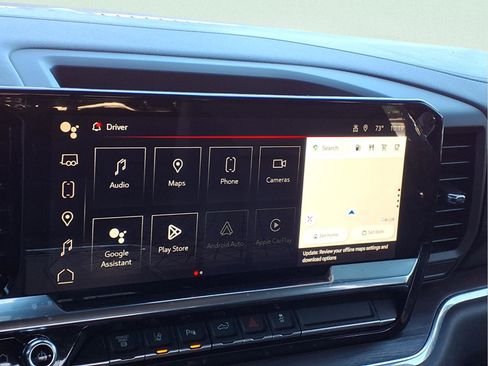 Used 2024 GMC Sierra 3500 SLT w/ SLT Premium Package image 8