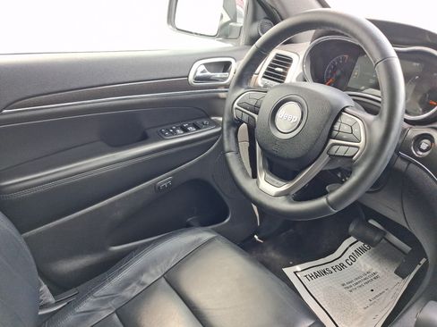 Used 2018 Jeep Grand Cherokee Limited AWD/4WD image 21