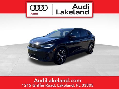 Used 2023 Volkswagen ID.4 Pro S image 1