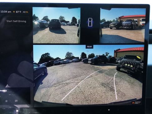 Used 2024 Tesla Cybertruck AWD Crew Cab image 20