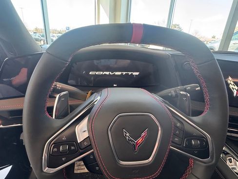 New 2026 Chevrolet Corvette Stingray Premium Conv w/ Z51 Performance Package RWD image 17