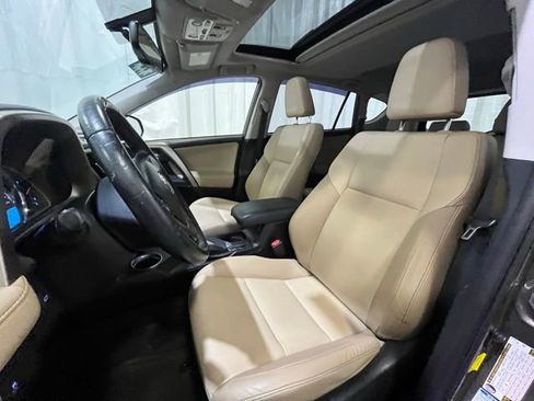 Used 2015 Toyota RAV4 Limited w/ Outdoor Package AWD/4WD image 9