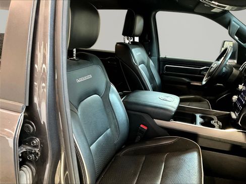 Used 2023 RAM 1500 Laramie AWD/4WD image 30