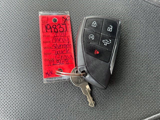 Used 2024 Chevrolet Silverado 1500 LTZ AWD/4WD image 69
