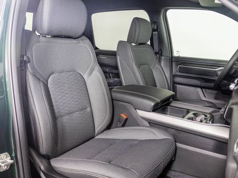 New 2026 RAM 1500 Big Horn AWD/4WD image 39