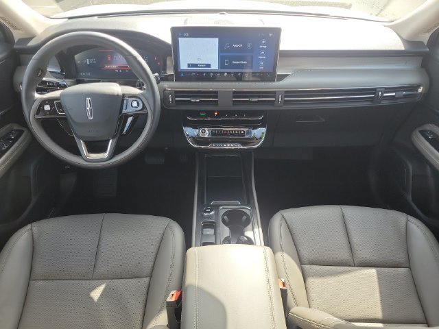 Used 2024 Lincoln Corsair AWD w/ Equipment Group 101A image 26