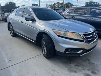 Used 2015 Honda Crosstour EX-L video 1
