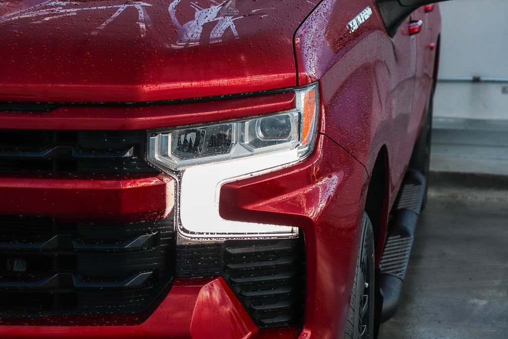 Used 2023 Chevrolet Silverado 1500 RST RWD image 5