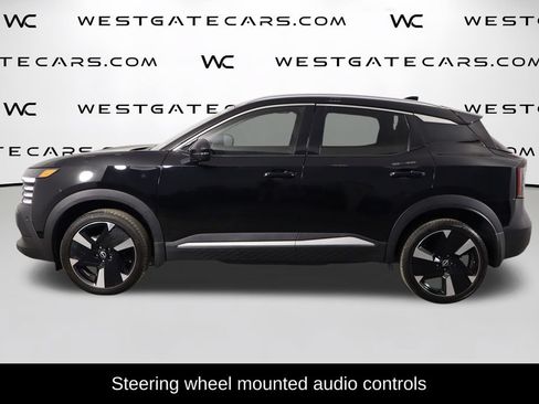 Used 2025 Nissan Kicks SR FWD image 5