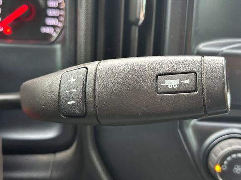 Used 2019 Chevrolet Silverado 1500 Custom w/ Custom Convenience Package image 19