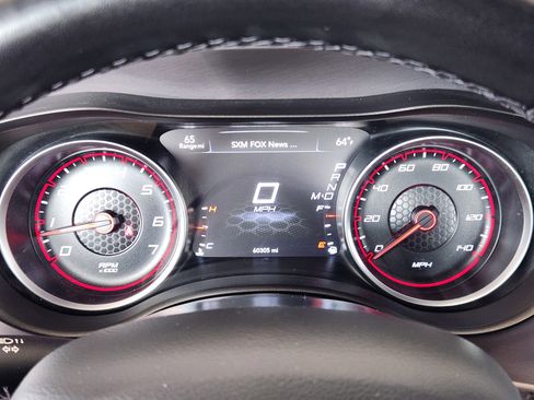 Used 2023 Dodge Charger SXT RWD image 16