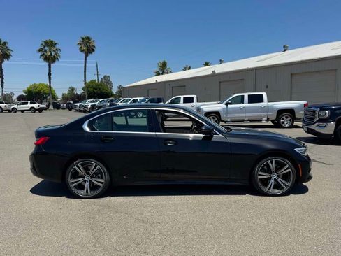 Used 2021 BMW 330i Sedan w/ Convenience Package RWD image 10