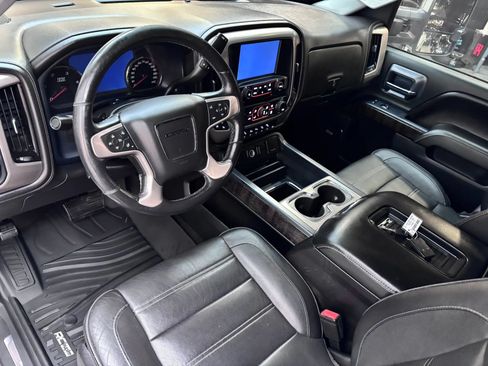 Used 2016 GMC Sierra 2500 Denali w/ Duramax Plus Package AWD/4WD image 15