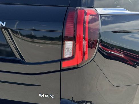 Used 2025 Ford Expedition Max Active RWD image 11
