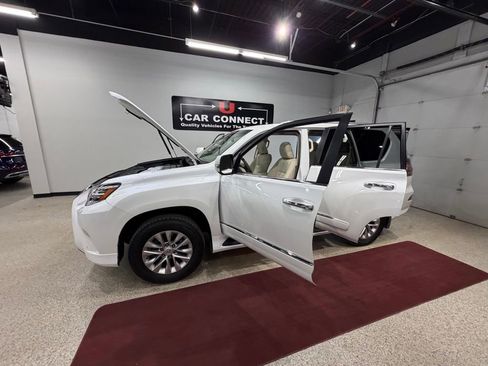 Used 2015 Lexus GX 460 w/ Premium Package image 68