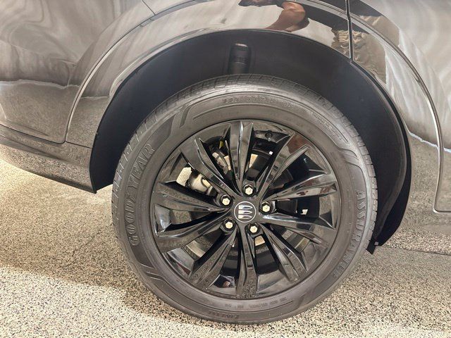 Used 2025 Buick Envista Sport Touring FWD image 32
