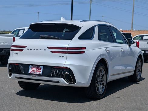 Used 2025 Genesis GV70 2.5T image 13