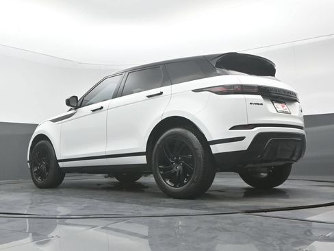 Used 2023 Land Rover Range Rover Evoque S AWD/4WD image 31