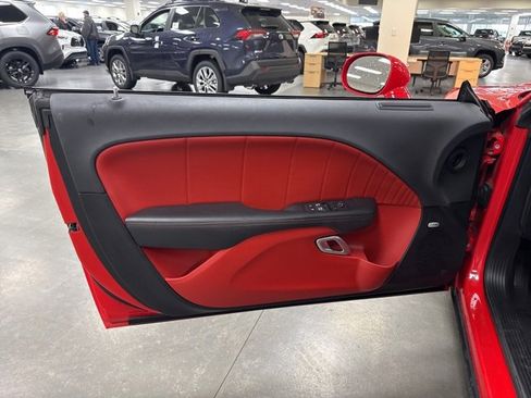 Used 2016 Dodge Challenger R/T Plus image 15