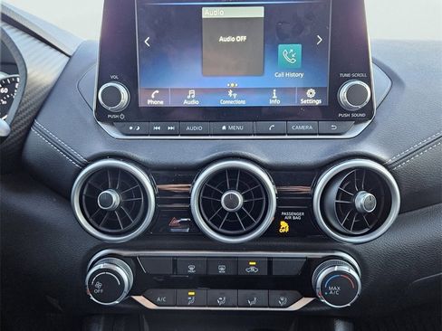 Used 2025 Nissan Sentra SV image 13