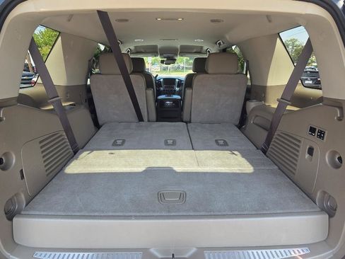 Used 2019 Chevrolet Tahoe LT w/ Luxury Package AWD/4WD image 22