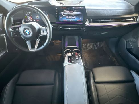 Used 2025 BMW X2 xDrive28i AWD/4WD image 24