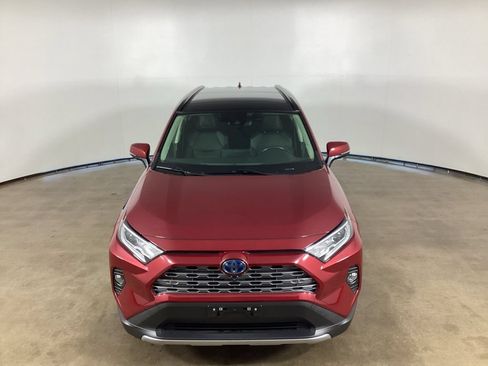Used 2020 Toyota RAV4 Limited AWD/4WD image 2