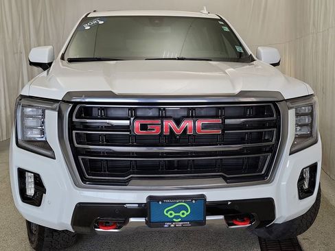 Certified 2021 GMC Yukon XL AT4 w/ AT4 Premium Package image 4