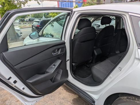 Used 2024 Honda Accord LX image 11