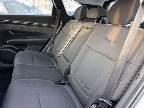 Used 2022 Hyundai Tucson SE image 18