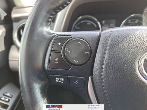 Used 2018 Toyota RAV4 XLE image 16