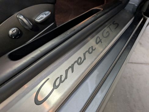 Used 2012 Porsche 911 Carrera 4 GTS image 18