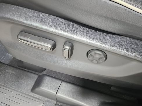 Used 2025 Honda Odyssey Touring image 22